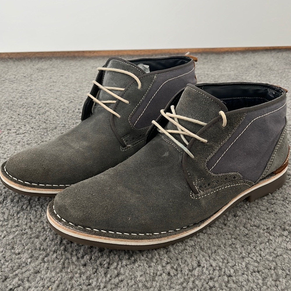 Steve Madden shoes - size 11
